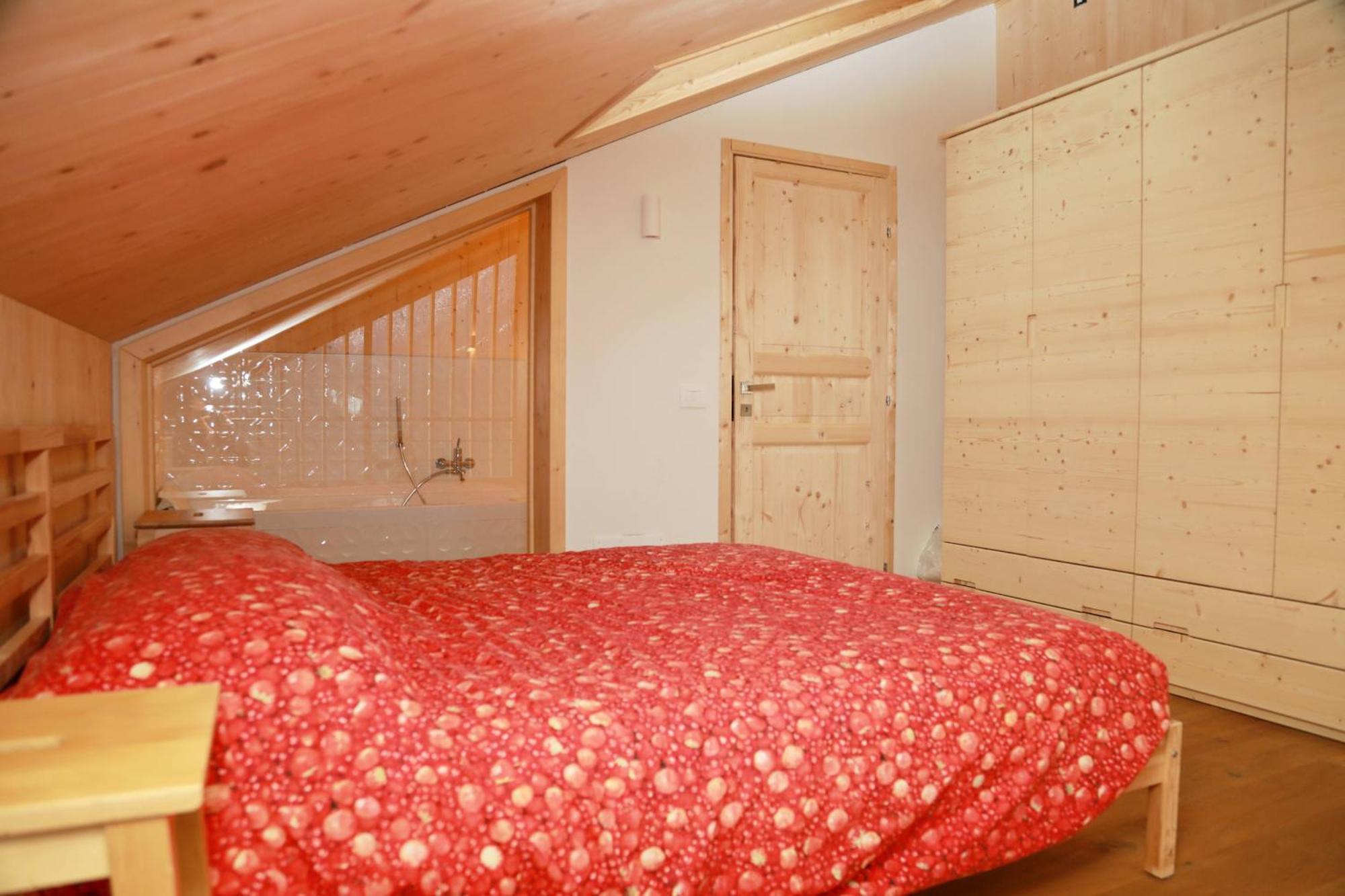 Villa Alpina Campiglio مادونا دي كامبيليو المظهر الخارجي الصورة