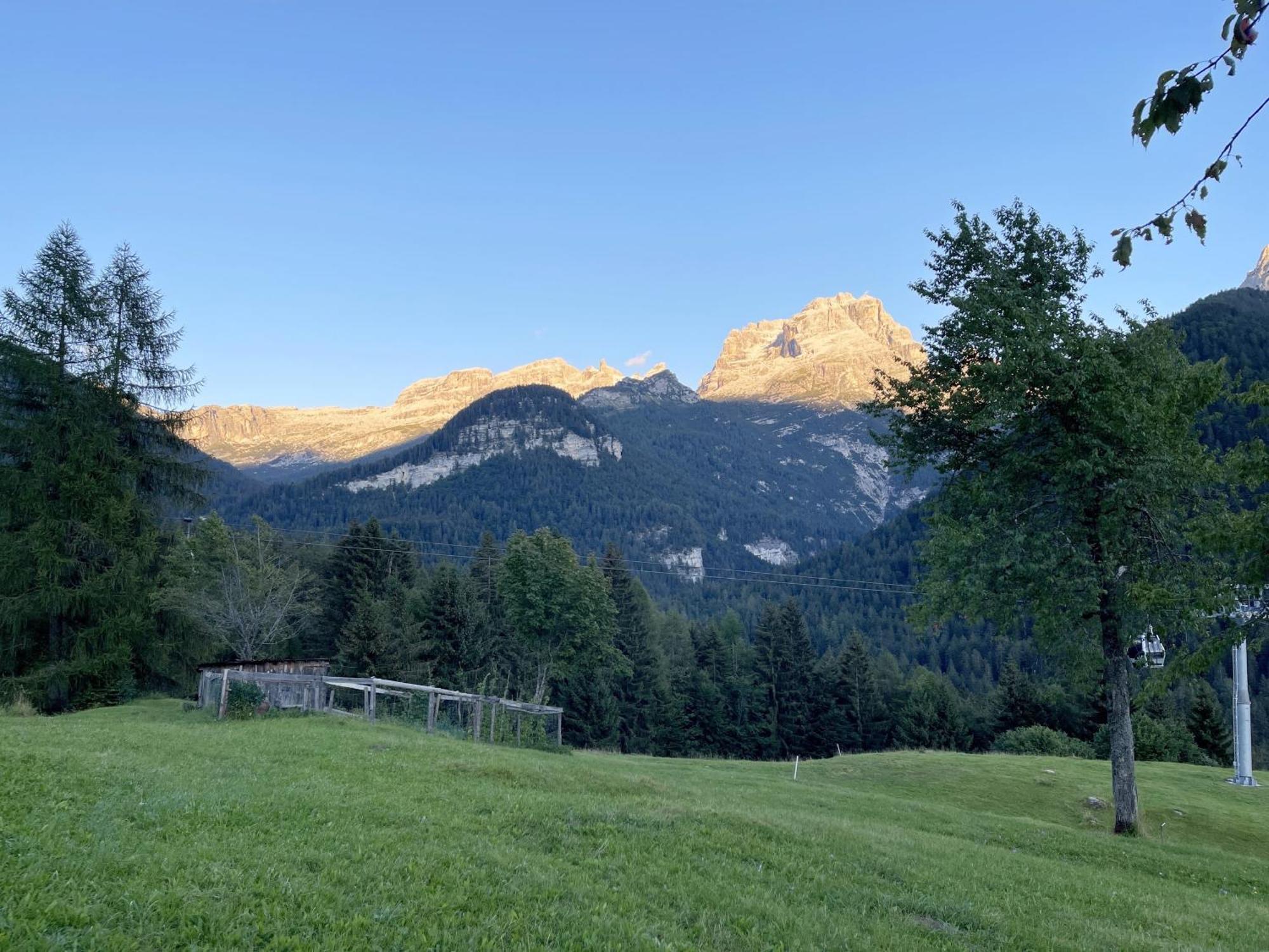 Villa Alpina Campiglio مادونا دي كامبيليو المظهر الخارجي الصورة